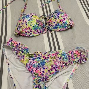 VS bikini